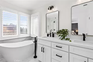 Photo #5: OC25016510 Listing 