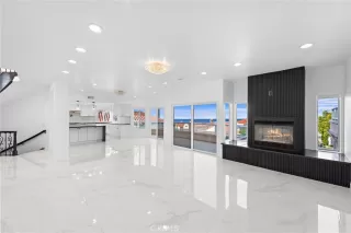 Photo #5: OC25016599 Listing 