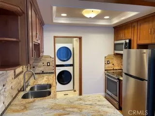 Photo #5: OC25016955 Listing