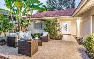 Photo #5: OC25018415 Listing