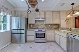 Photo #3: OC25018592 Listing 