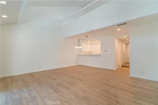 Photo #6: OC25018764 Listing