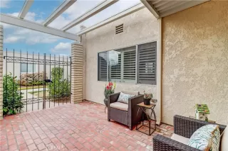 Photo #4: OC25018948 Listing