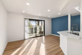 Photo #3: OC25019212 Listing 