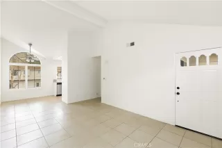 Photo #4: OC25021315 Listing 