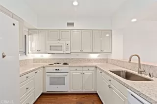 Photo #5: OC25022516 Listing 