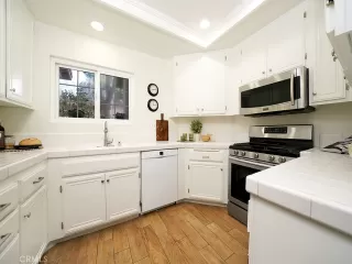 Photo #6: OC25022674 Listing