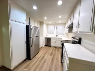 Photo #6: OC25022830 Listing 