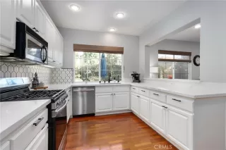 Photo #5: OC25023362 Listing 