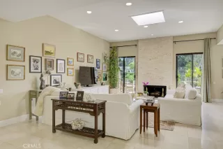 Photo #4: OC25023730 Listing