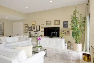 Photo #5: OC25023730 Listing