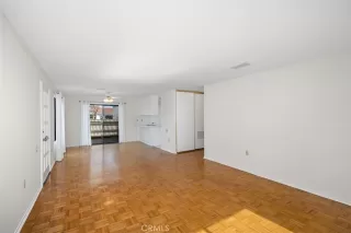 Photo #5: OC25024040 Listing