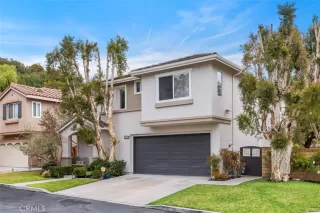 Photo #2: OC25024177 Listing