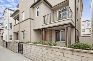 Photo #2: OC25025013 Listing