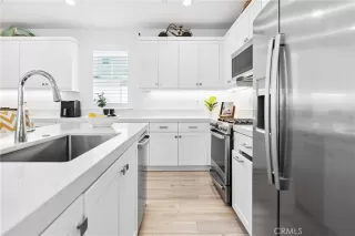 Photo #2: OC25025937 Listing