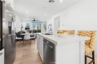 Photo #4: OC25025937 Listing