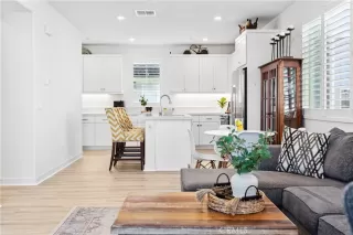 Photo #5: OC25025937 Listing