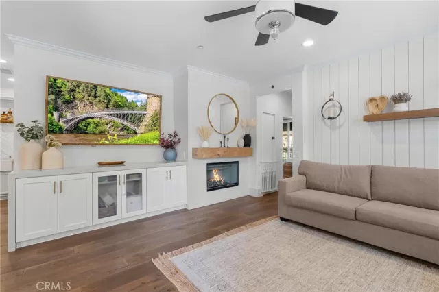 MLS: OC25025961 Condo For Sale