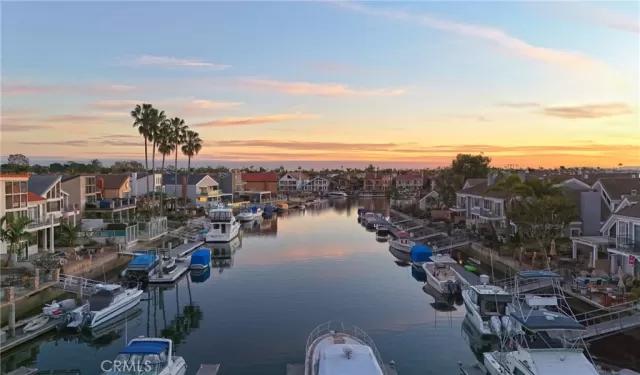 MLS: OC25025974 Condo For Sale