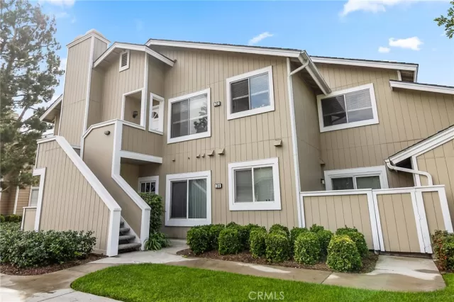 MLS: OC25026276 Condo For Sale