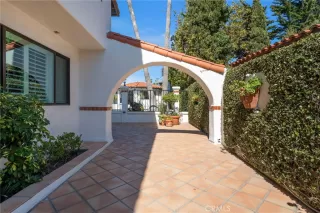 Photo #4: OC25026287 Listing