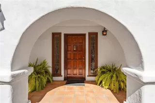 Photo #6: OC25026287 Listing