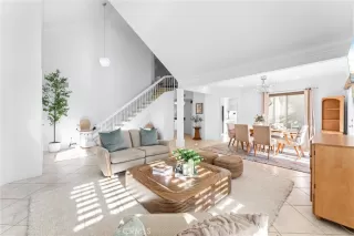 Photo #5: OC25026501 Listing