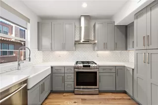 Photo #4: OC25026596 Listing 