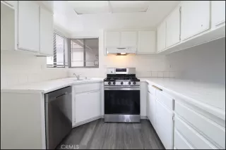 Photo #3: OC25026752 Listing 