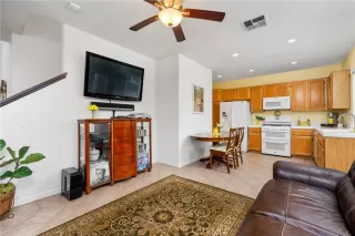 Photo #5: OC25026798 Listing 