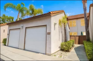 More Details about MLS # OC25026871 : 28106 CALDARO