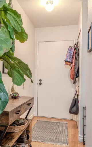 Photo #6: OC25027516 Listing 