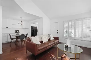 Photo #6: OC25027723 Listing 