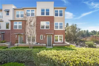 More Details about MLS # OC25028342 : 3 COMPASS COURT