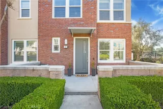 Photo #1: OC25028342 Listing