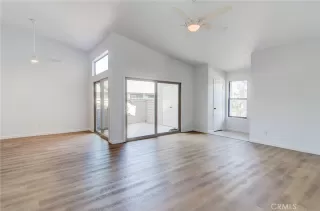 Photo #4: OC25028446 Listing 