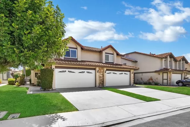 MLS: OC25028918 Condo For Sale