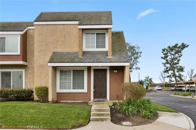 MLS: OC25028968 Condo For Sale