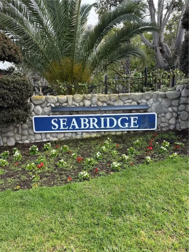 MLS: OC25029025 Condo For Sale