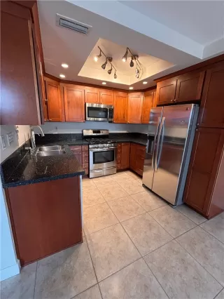 Photo #2: OC25029163 Listing 