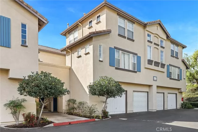 MLS: OC25029859 Condo For Sale