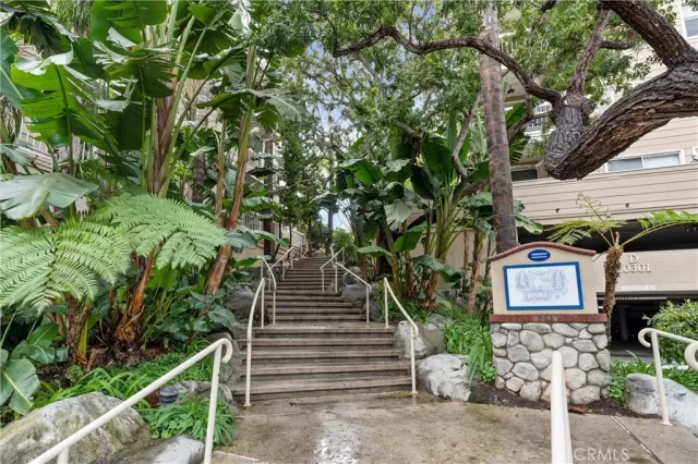 MLS: OC25030120 Condo For Sale