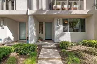 Photo #2: OC25031044 Listing 