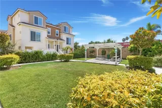 Photo #3: OC25031778 Listing 