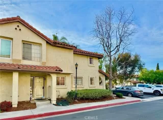 Photo #3: OC25031807 Listing