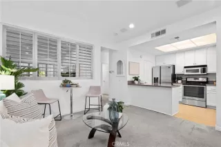 Photo #4: OC25031831 Listing 