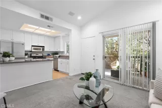 Photo #5: OC25031831 Listing 