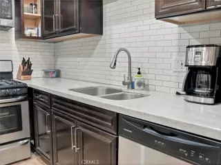 Photo #3: OC25032211 Listing 