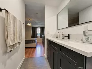 Photo #6: OC25032211 Listing 