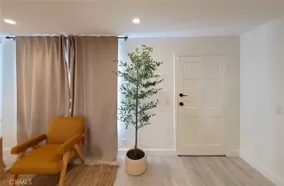 Photo #5: OC25032668 Listing